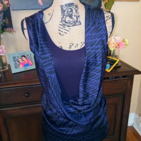 Calvin Klein draped top - Picture 3 of 5